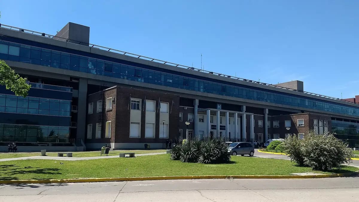 ¿Te cobran el hospital en Argentina? Lo que rige para los turistas chilenos en Mendoza y en los hospitales nacionales