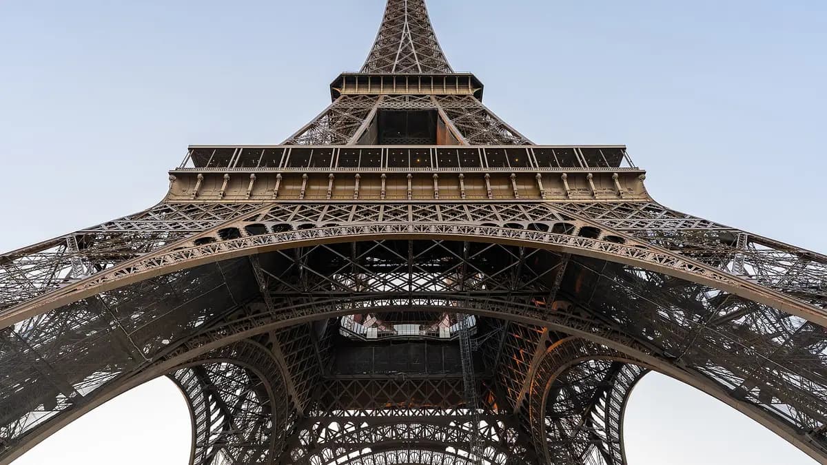Viajar a Europa desde Chile: vuelos directos, requisitos, cuándo ir y cuánto vale el euro